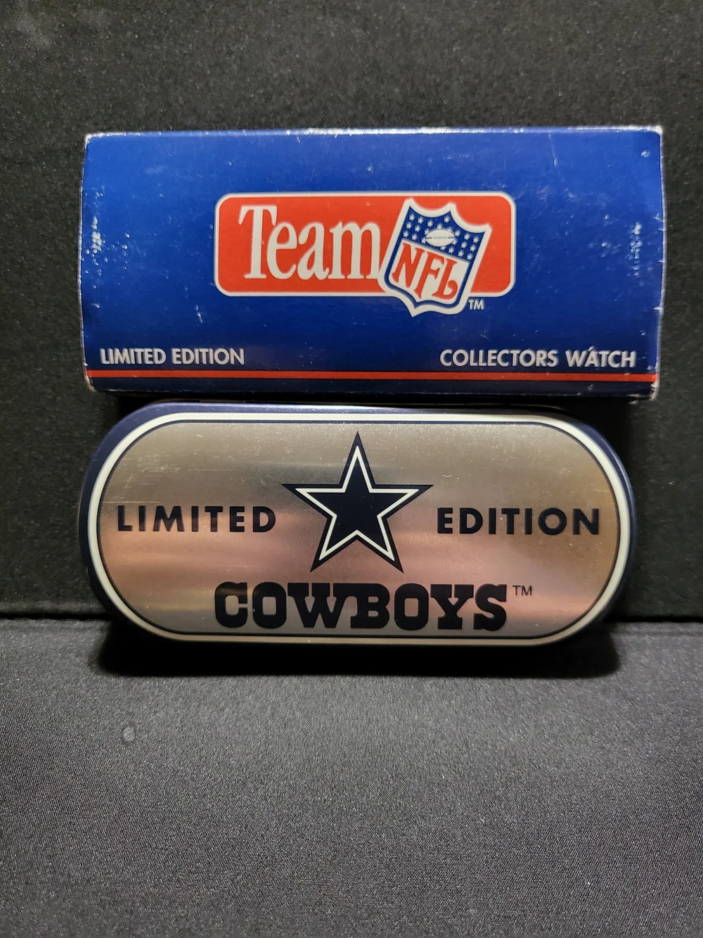 FOSSIL - Vintage Dallas Cowboys Limited Edition NFL Watch - Blue & Silver